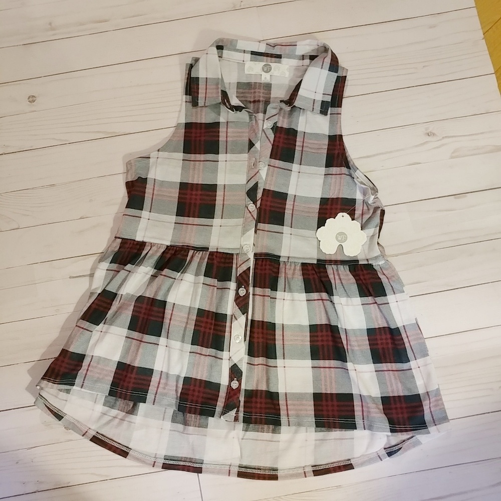 Adorable sleeveless plaid shirt - XS